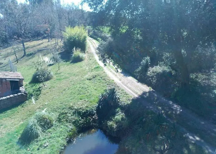 Cargol Country house *